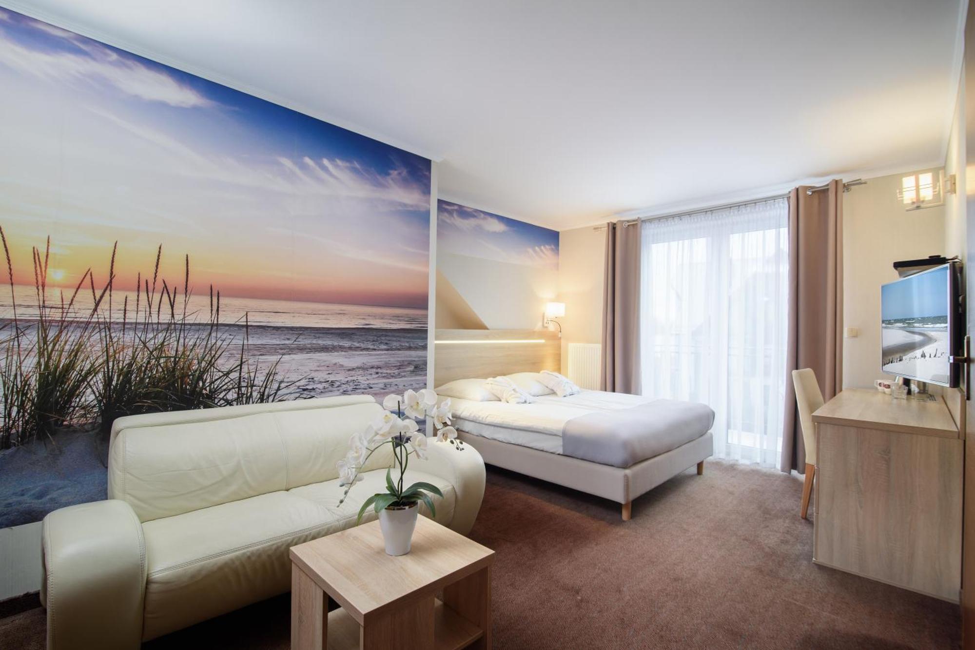 Hotel Spa Activia Jastrzębia Góra Exteriör bild